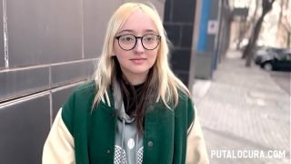 picked up teen collage girl banging with a stranger for some cash